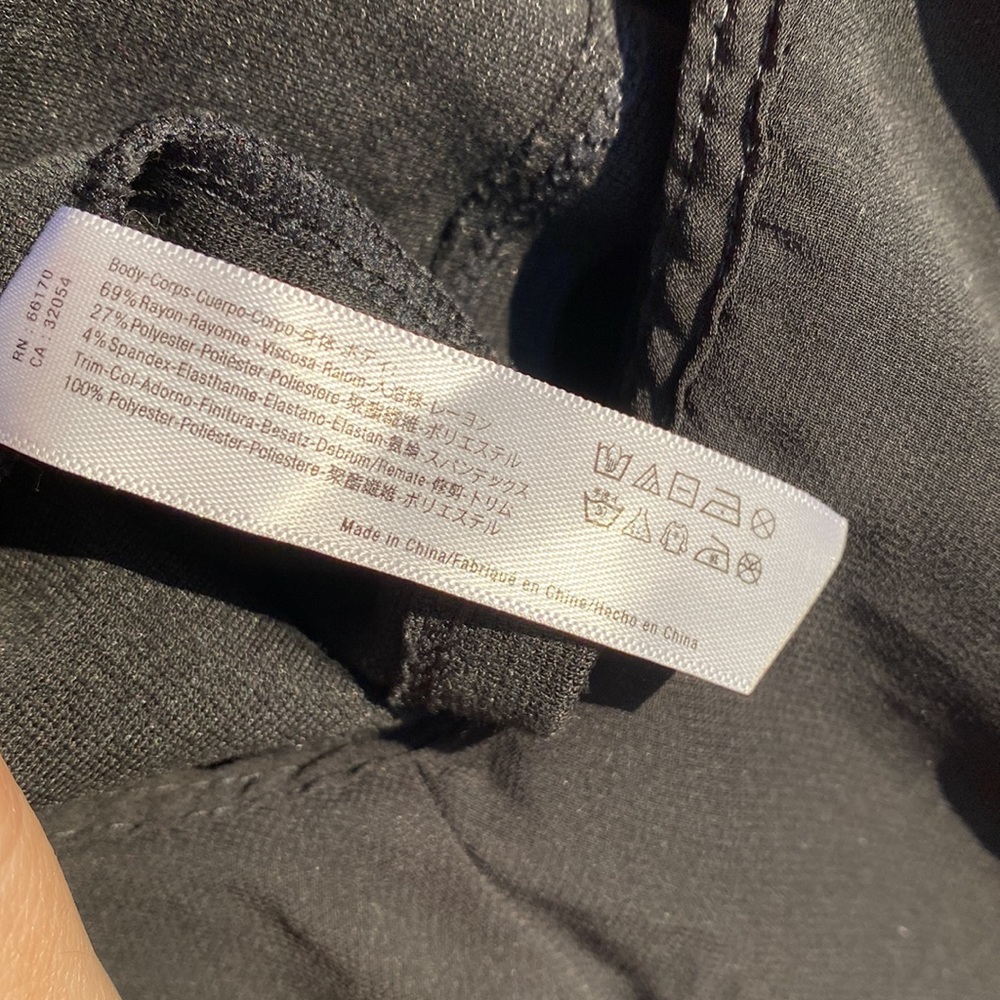 Kimchi Blue Sexy Black Crop Top Women’s Large - Picture 8 of 9